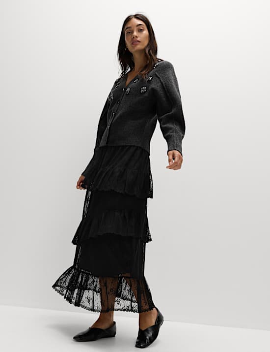 Jupe longue &agrave; volants en dentelle