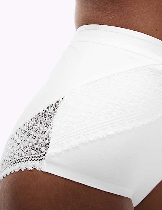 2pk Cotton Rich Light Control Full Briefs