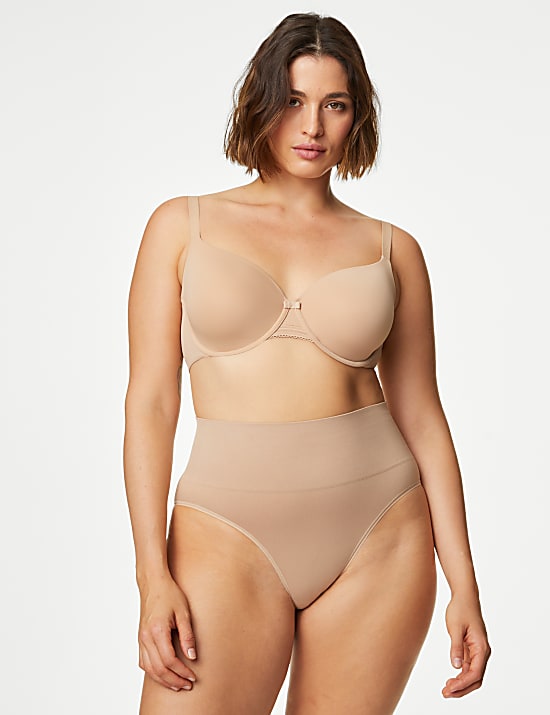 Σλιπ ελαφριάς σύσφιξης με ψηλό κόψιμο στους γοφούς χωρίς ραφές σε σετ των 2