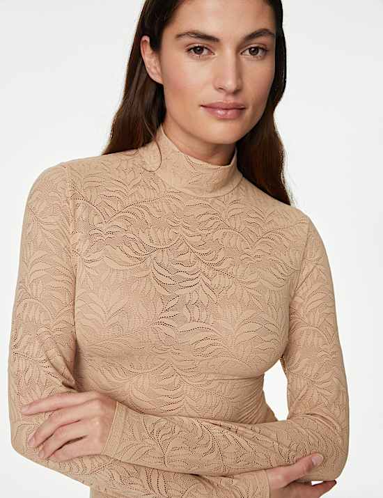 Light Control Flexifit&trade; Lace High Neck Body