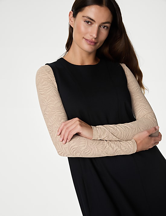 Light Control Flexifit&trade; Lace Armwear Top