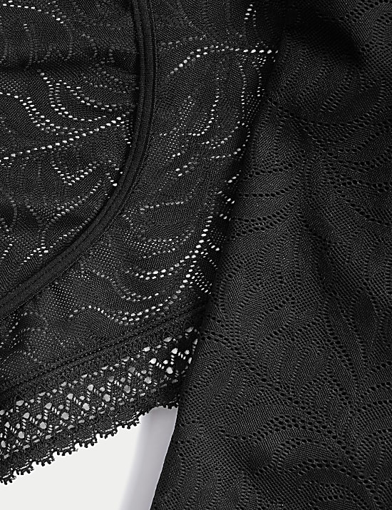 Light Control Flexifit™ Lace Armwear Top