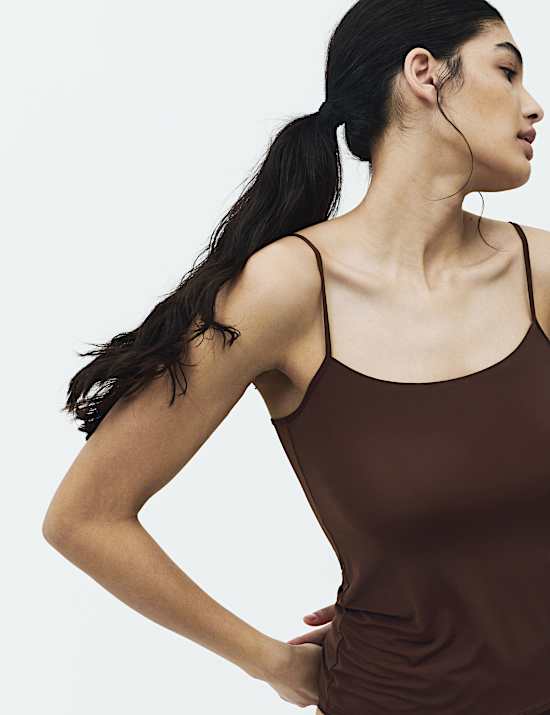 Body Invisibles&trade; Flexifit&trade;-Unterhemd