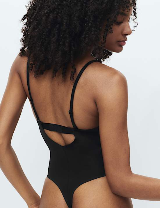 Body Invisibles&trade; Plunge Shaping Body (A-DD)