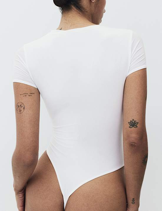 Body Soft&trade; Smoothing T-Shirt Body