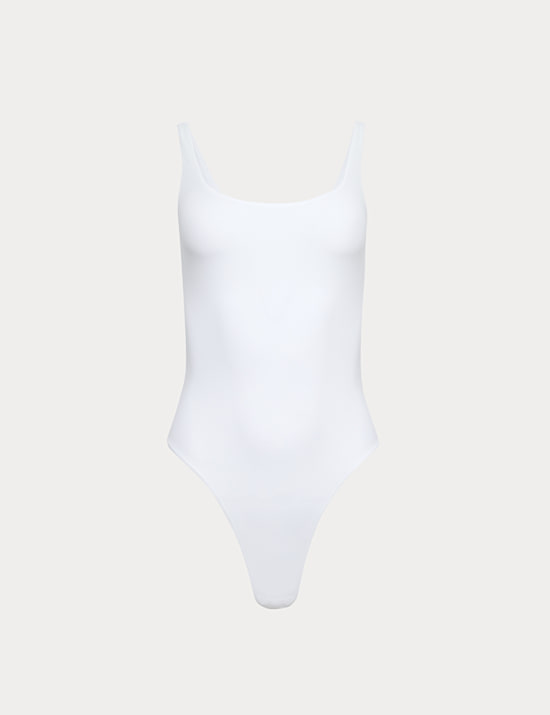 Body Soft&trade; Smoothing High Leg Body