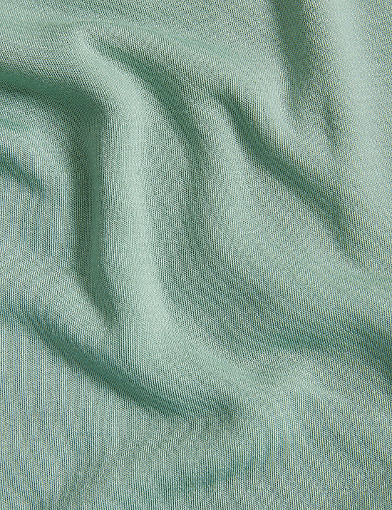 Heatgen&trade; Medium Thermal Scoop Neck Top