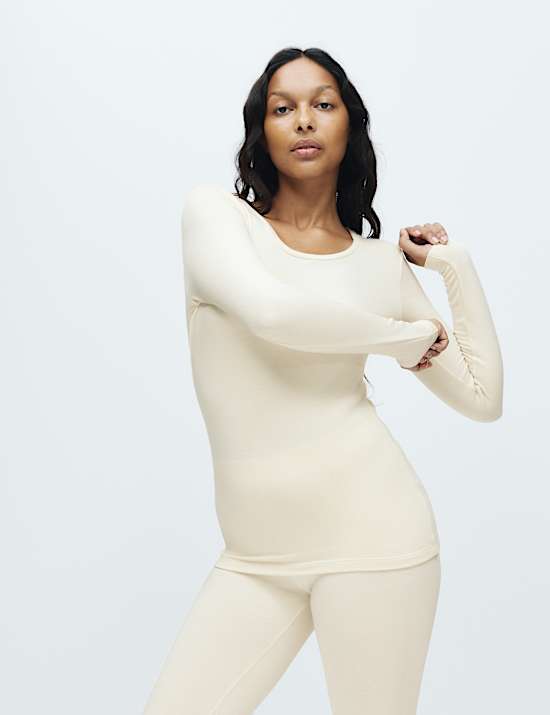Heatgen™ Medium Thermal Scoop Neck Top