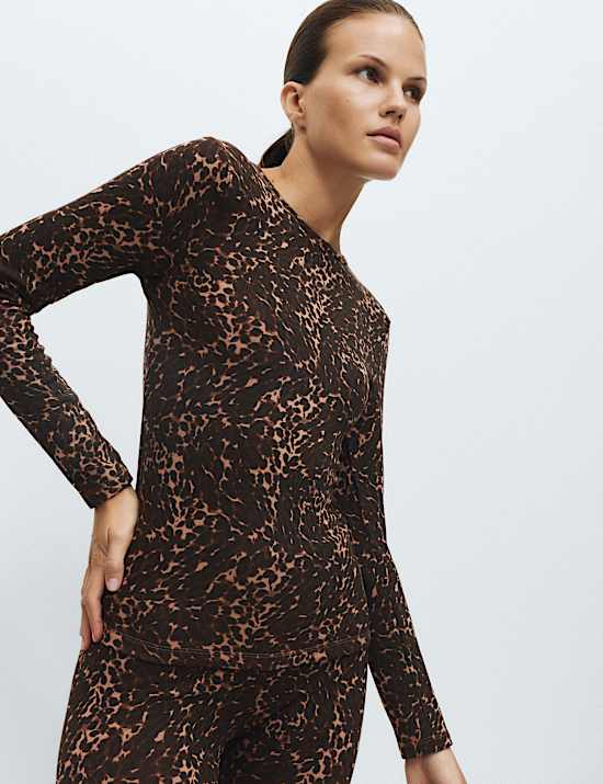 Heatgen&trade; Medium Thermal Crew Neck Top