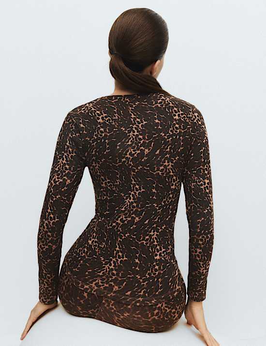 Heatgen&trade; Medium Thermal Crew Neck Top