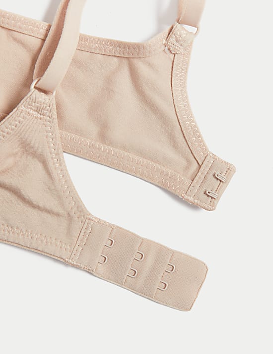 מארז 3 חזיות טי-שירט עם ברזלים ומחשוף עמוק במידות A-E