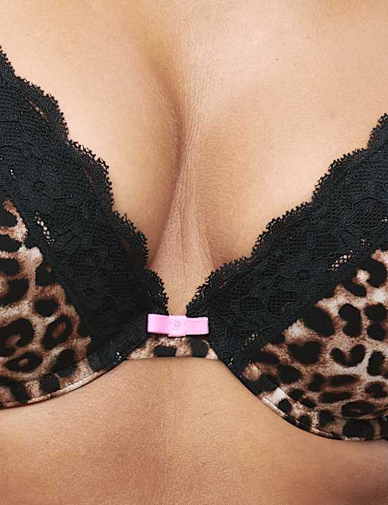 Εμπριμέ σουτιέν A-Ε με μπανέλα, βαθύ ντεκολτέ και δαντέλα στο τελείωμα