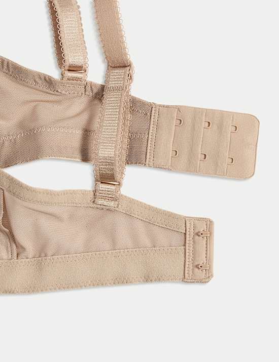 חזיית תחרה Jasmine ללא ברזלים לחזה אחר ניתוח (מידות A-E)