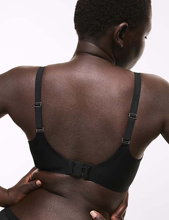 Neviditeln&aacute; podprsenka Flexifit&trade; s pln&yacute;mi ko&scaron;&iacute;čky a kosticemi, vel. A&ndash;E