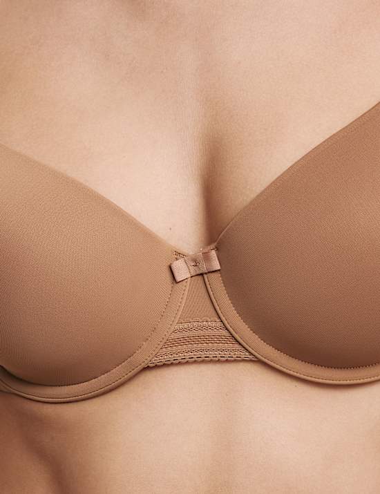Flexifit&trade; Wired Full-Cup T-Shirt Bra A-E