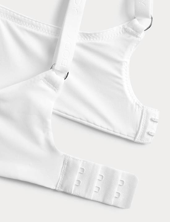 Flexifit&trade; Wired Full-Cup T-Shirt Bra A-E