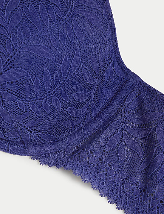 סט חזיית תחרה עם קאפ מלא וברזלים בשילוב &trade;Flexifit ובמידות A-E