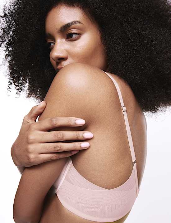 Body Define™ Wired Plunge T-Shirt Bra A-E