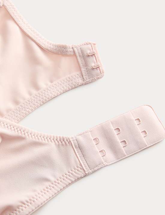 Podprsenka Amelia s krajkou, pln&yacute; ko&scaron;&iacute;ček, s kosticemi (A&ndash;E)