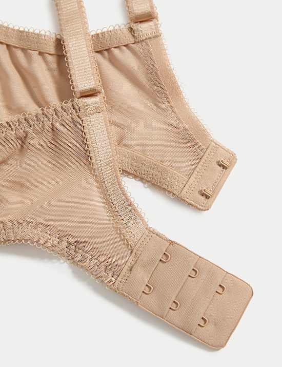 חזיית בלקונט Jasmine עם ברזלים ותחרה במידות A-E