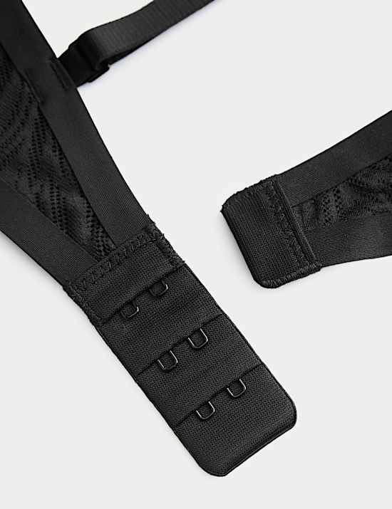 Sujetador de media copa con aros y encaje (copa A-E)