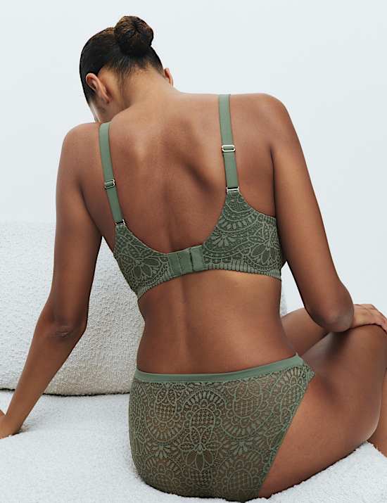 Body Soft&trade; Wired Full Cup T-Shirt Bra F-H