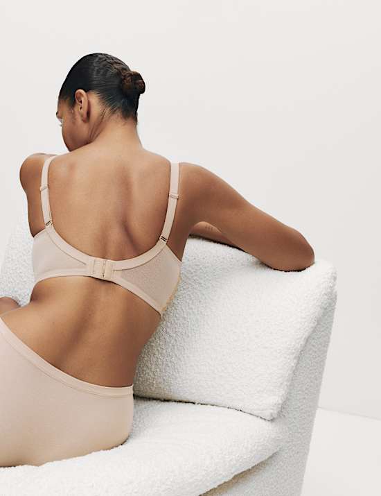 Bralette Tanpa Bantalan Renda F-H