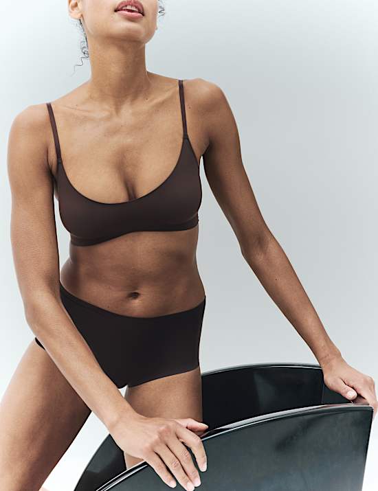 Body Invisibles&trade; Non Wired Micro Crop Top (A-E)
