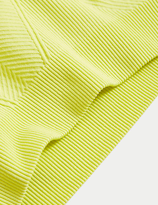 Reversible Seamless Medium Support Sports Bra