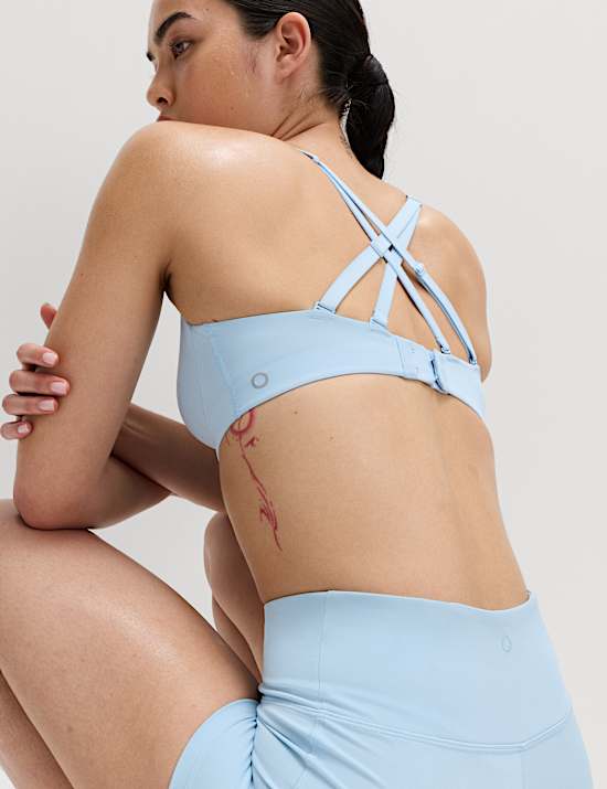 Flexifit&trade; Medium Support Sports Bra (A-E)