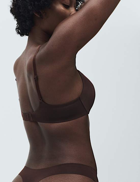 Body Invisibles&trade; Wired Push Up Plunge Bra (A-E)