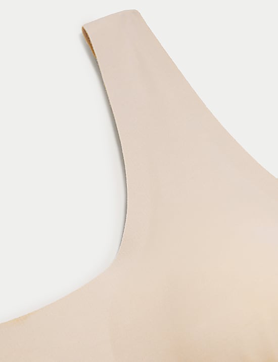 Haut court sans armature FlexiFit&trade;