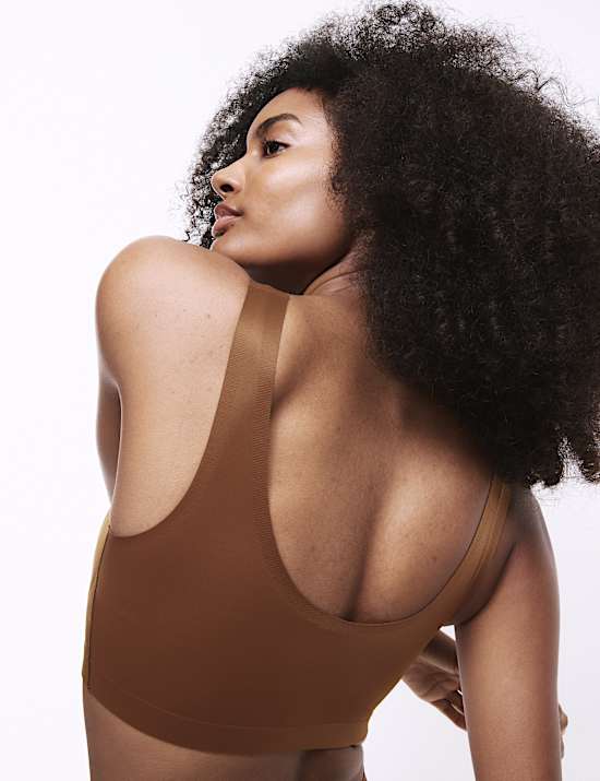 Flexifit&trade; Non Wired Crop Top