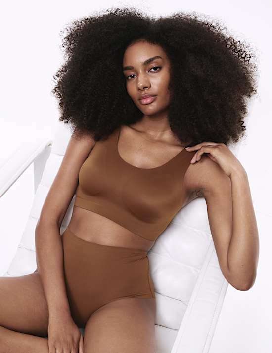 Flexifit&trade; Non Wired Crop Top