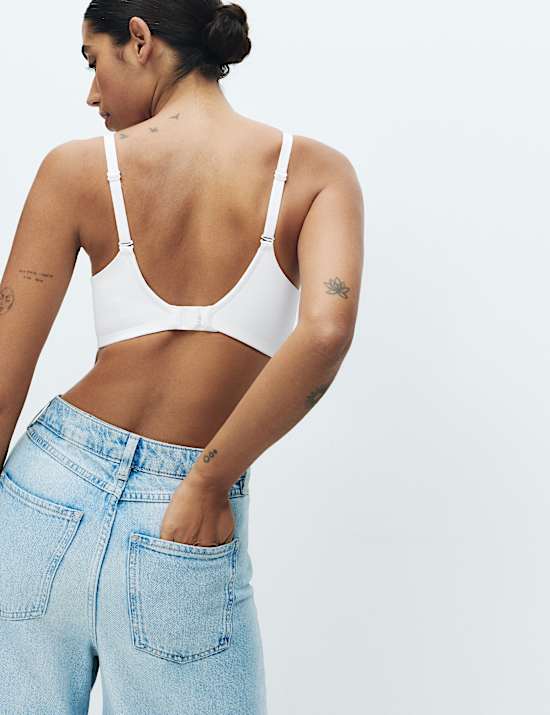 Beugelloze bh met Flexifit&trade; en hele cup voor cupmaten A-E