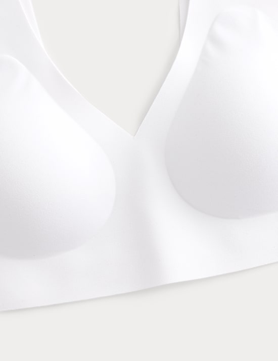 קרופ טופ Body Invisibles&trade;&lrm; ללא ברזלים (מידות A-E)