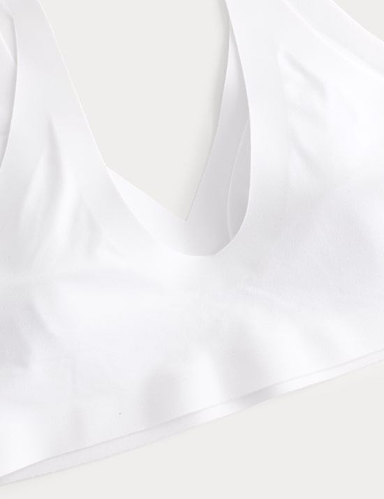 קרופ טופ Body Invisibles&trade;&lrm; ללא ברזלים (מידות A-E)