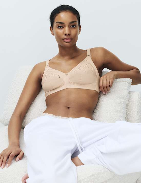 Geborduurde, volledig ondersteunende bh met hele cup (cupmaten A-K)