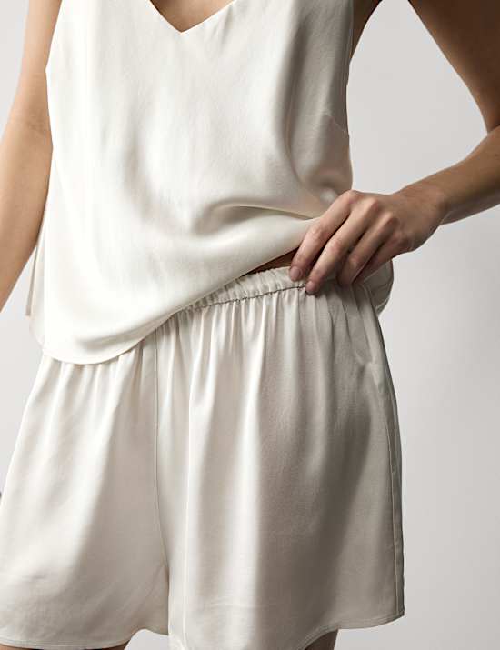 Ensemble pyjashort style caraco en satin