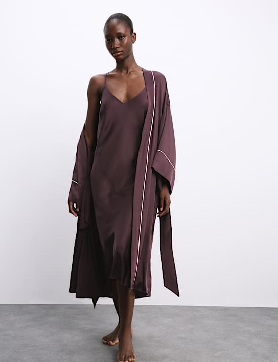 Dlouhé saténové zavinovací