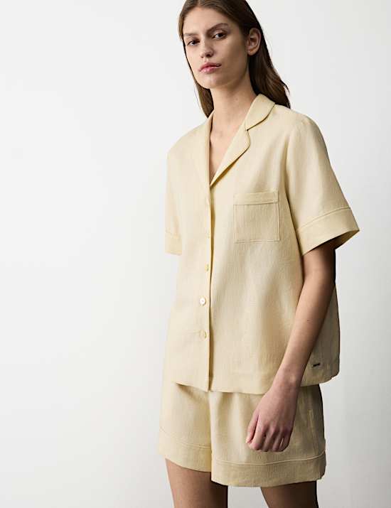 Kurzes Schlafanzugset aus reinem Leinen mit Reverskragen