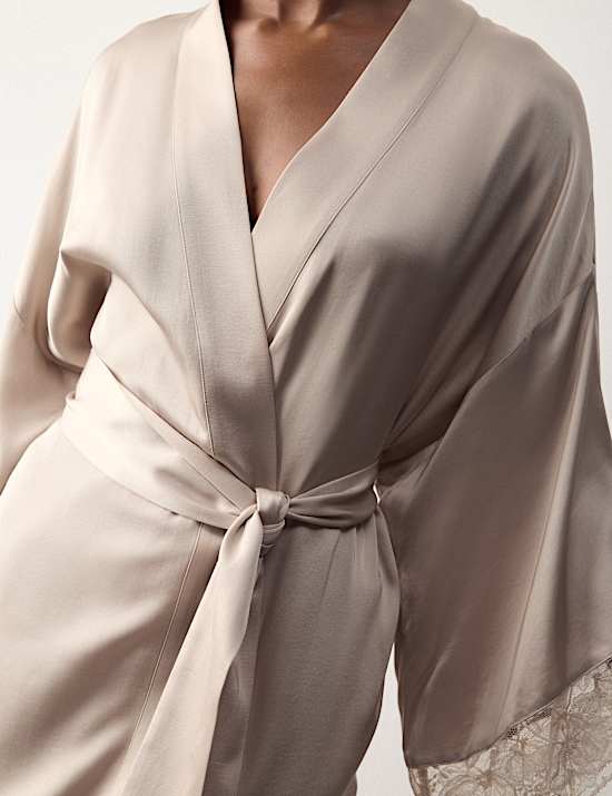 Satin Lace Trim Relaxed Fit Short Wrap