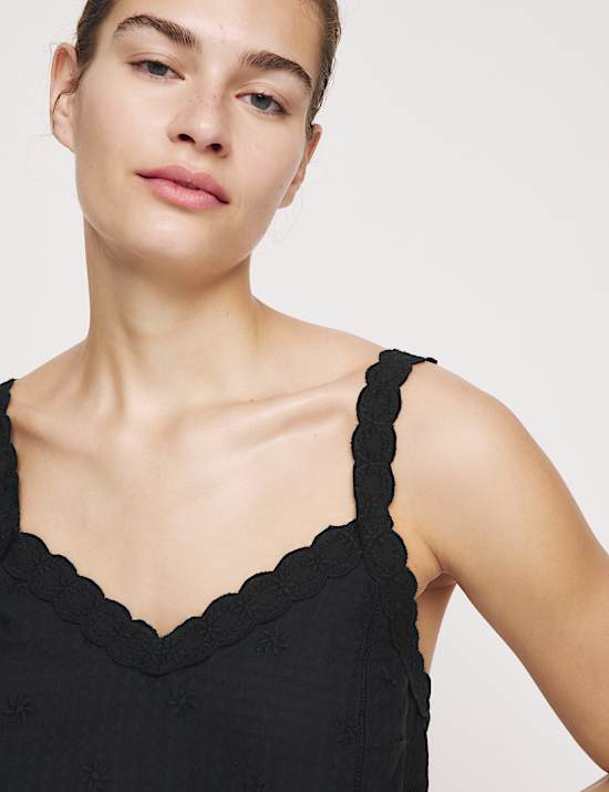 Pyjashort caraco 100 % coton à motif brodé