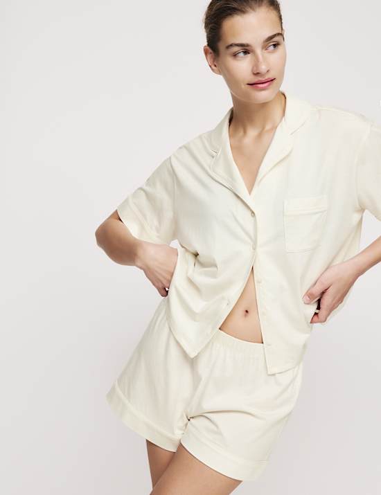 Set Piyama Celana Pendek Revere Kain Modal Katun