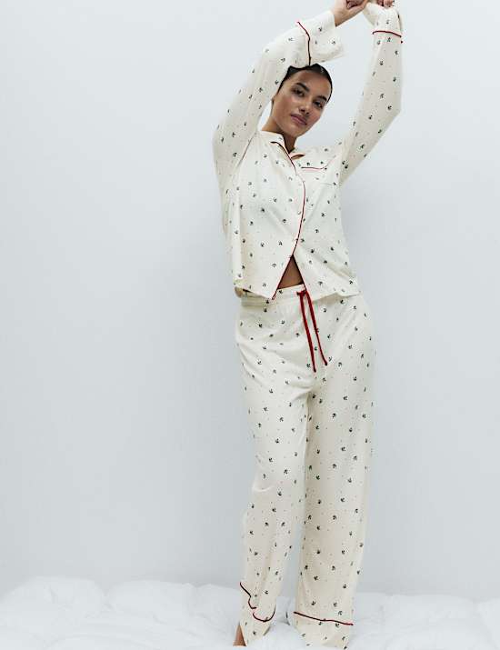 Σετ εμπριμέ πιτζάμες με γιακά από βαμβάκι και modal