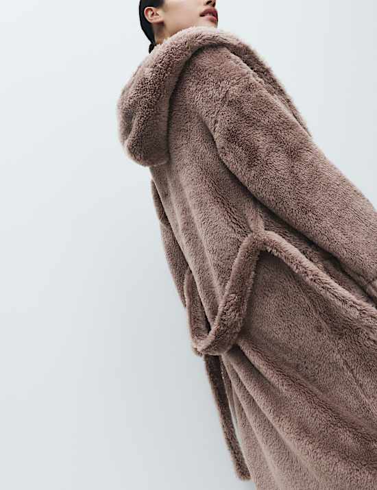 Fleece Hooded Dressing Gown