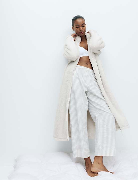 Robe de chambre en polaire à fibres longues et fermeture zippée