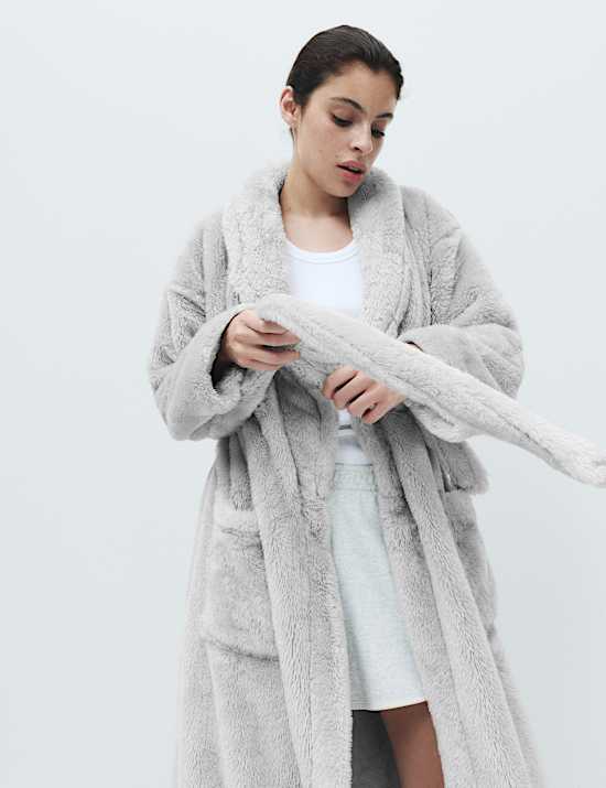 Long Pile Shawl Collar Dressing Gown