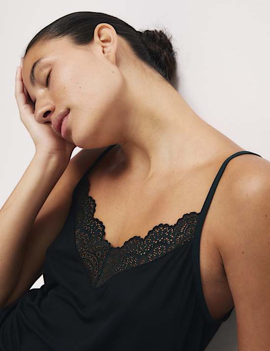 Haut de pyjama caraco avec détail en dentelle