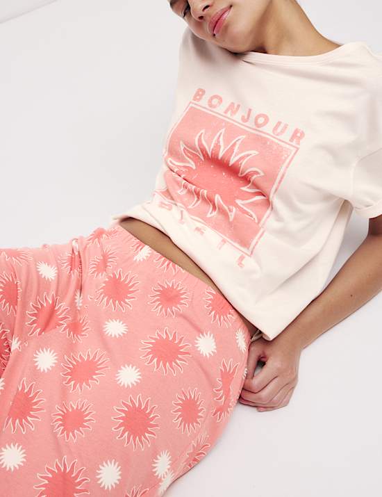 Schlafanzugset mit hohem Baumwollanteil und Blätterprint